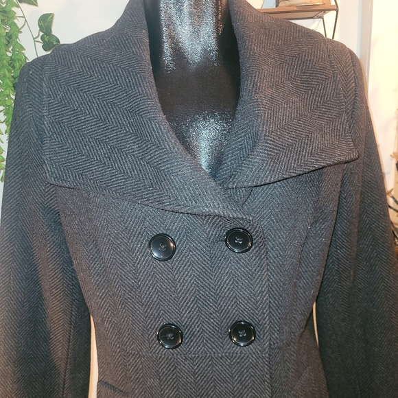 Reitmans Grey Herringbone Wool Blend Mid Length Pea Coat - Picture 2 of 7